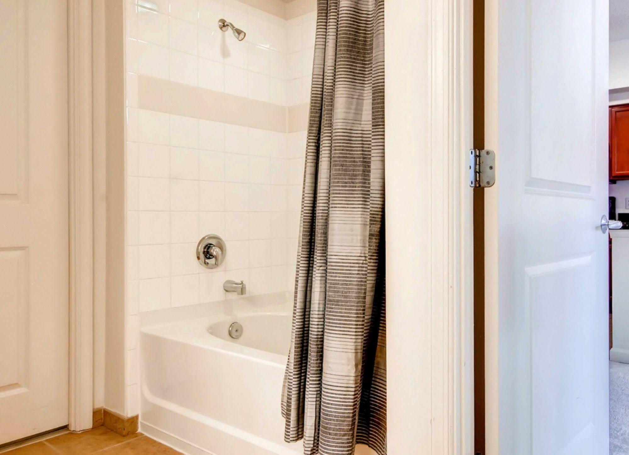 וושינגטון Global Luxury Suites At Thomas Circle מראה חיצוני תמונה